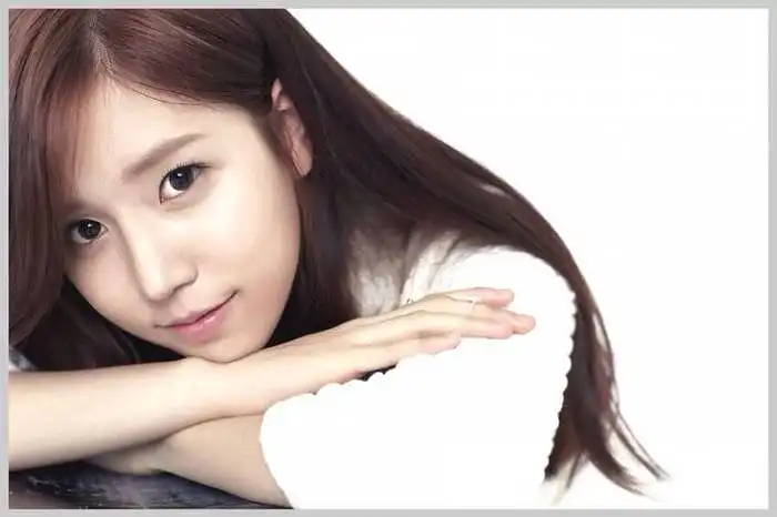 Jin (Park Myung Eun) *Lovelyz