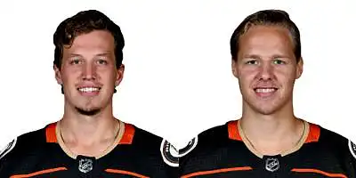 22) Rickard Rakell või Hampus Lindholm?