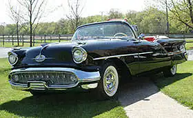 1957 Oldsmobile 88 Cabriolet