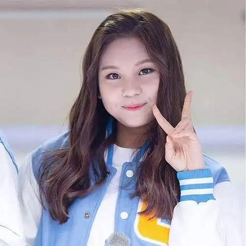 Umji (Kim Ye won) *Gfriend