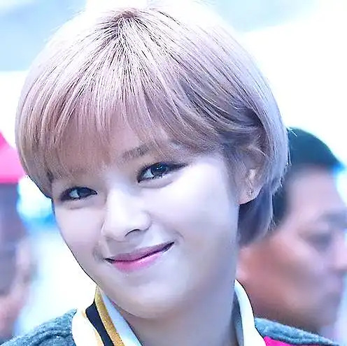 Yoo Jungyeon *Twice