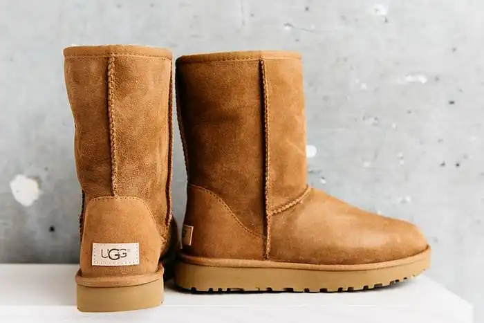 Giày Uggs