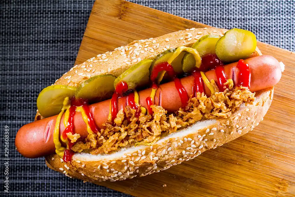 Hot dog kiểu Mỹ cổ điển