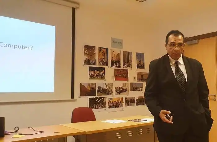 Neues Fakultätsbewertungsformular - Dr. Sayed Hamdy - MOIT