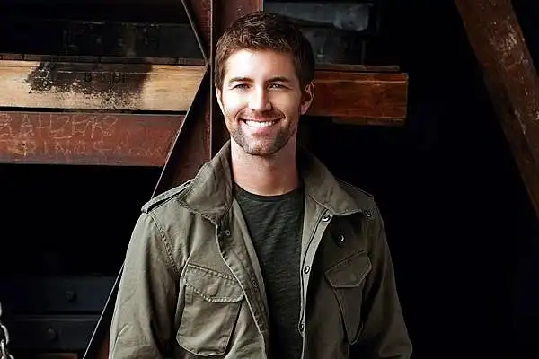 Josh Turner