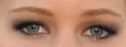 35. En una escala del 1 al 10, ¿qué tan atractivos son estos ojos?